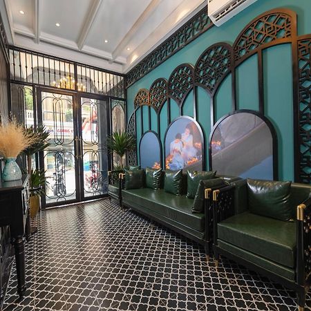 Madelise Amica Hotel And Travel Hanoi Exterior photo