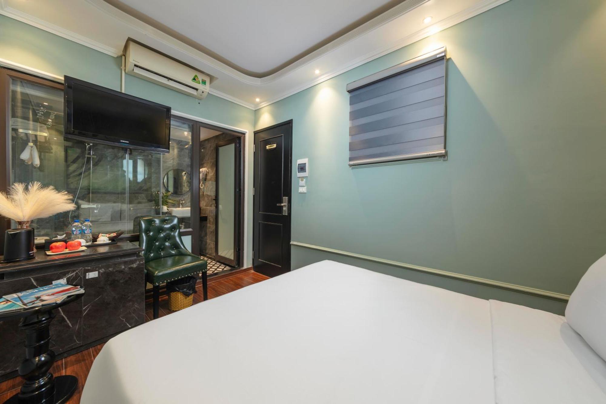 Madelise Amica Hotel And Travel Hanoi Room photo