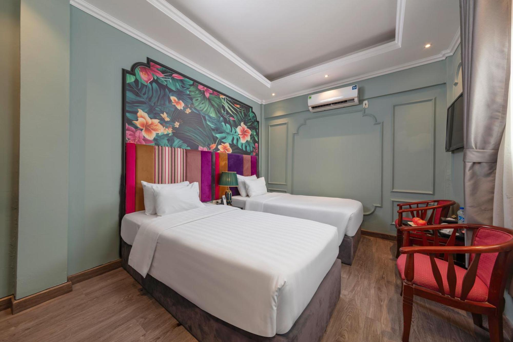Madelise Amica Hotel And Travel Hanoi Room photo