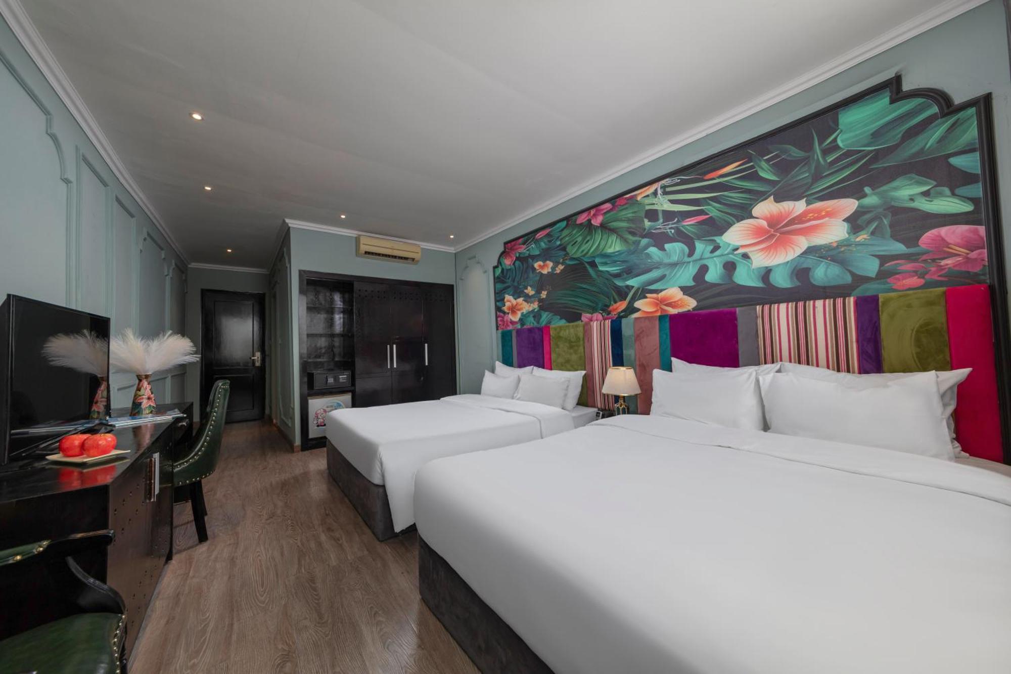 Madelise Amica Hotel And Travel Hanoi Exterior photo
